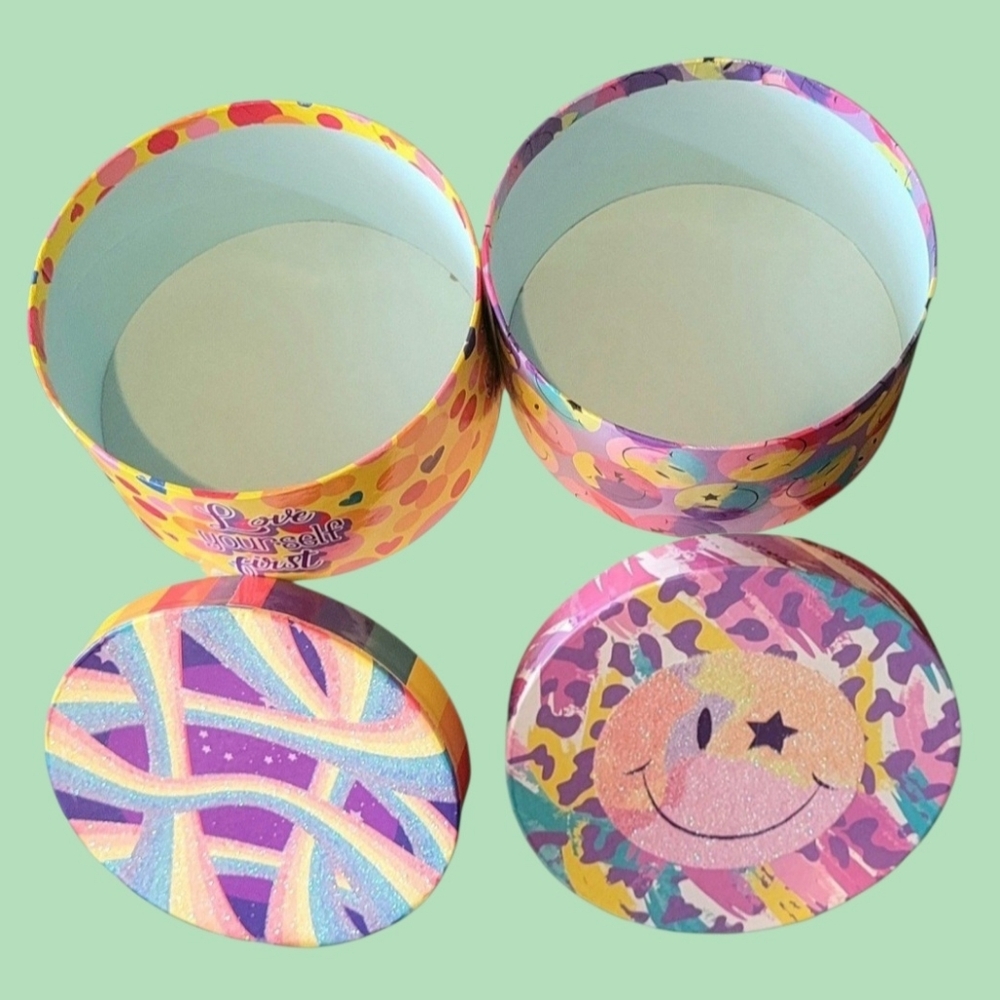 "NEW" SUPER CUTE DECORATIVE ROUND GIFT BOXES GLITTER LIDS 5.5" X 16.5" X 3" - Picture 8 of 10